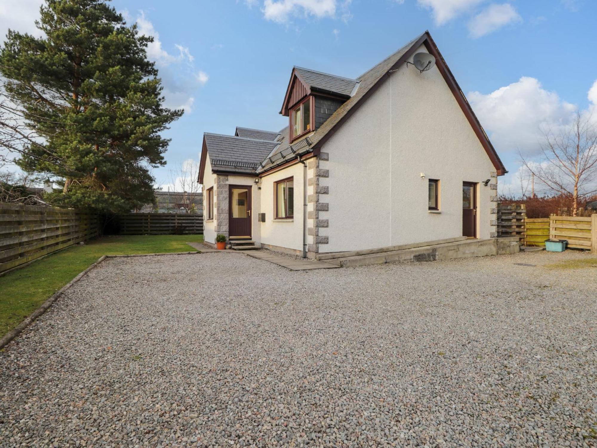 Bruach Gorm Cottage Grantown-on-Spey Екстер'єр фото