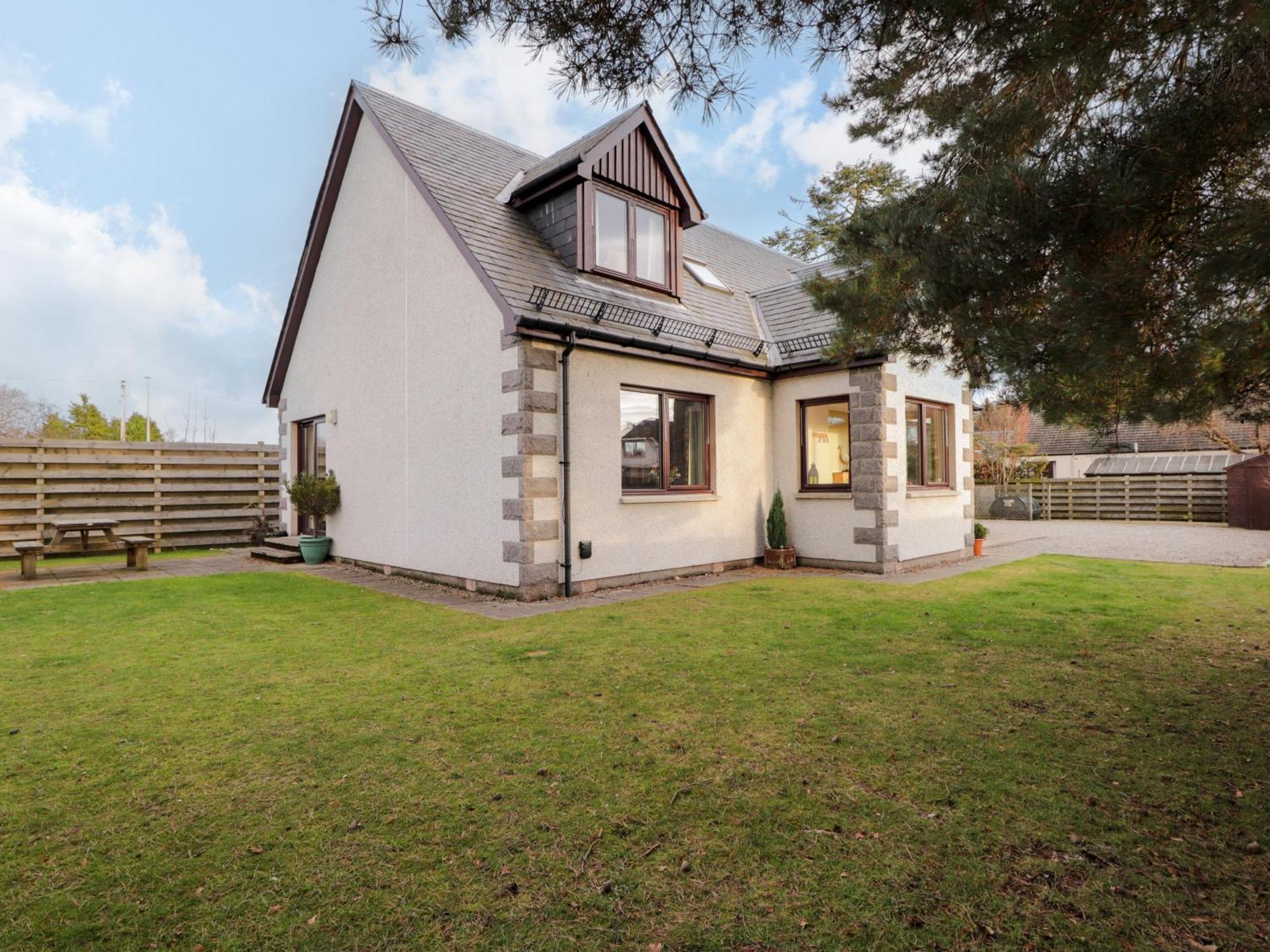 Bruach Gorm Cottage Grantown-on-Spey Екстер'єр фото